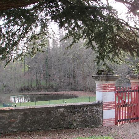 Chateau Lezat - Chambres D'Hotes La Souterraine Kültér fotó